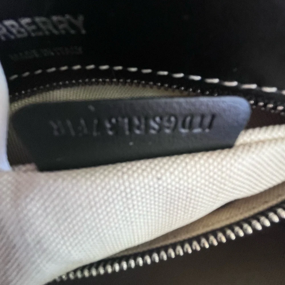 BURBERRY Check Jacquard Pocket Bag - Picture 14 of 17